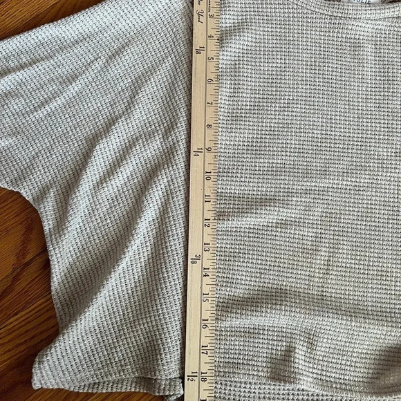 “Jolie” crew neck top - Picture 2 of 6